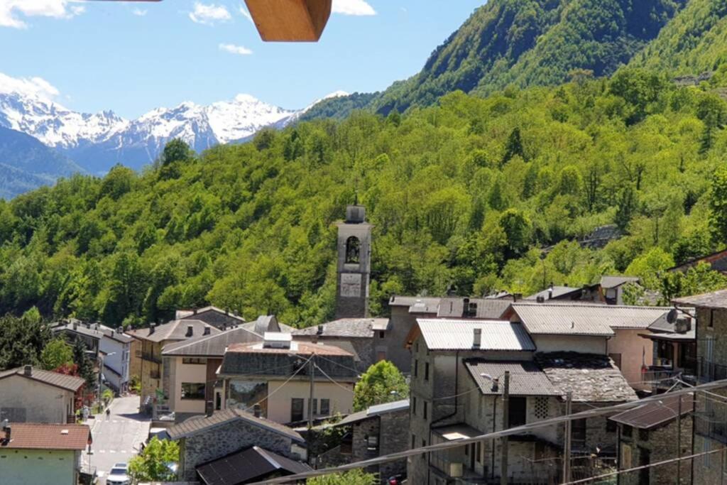 La Finestra Sul Fiume-Graziosa Mansarda.Cir 014O74 Apartment Val Masino ภายนอก รูปภาพ